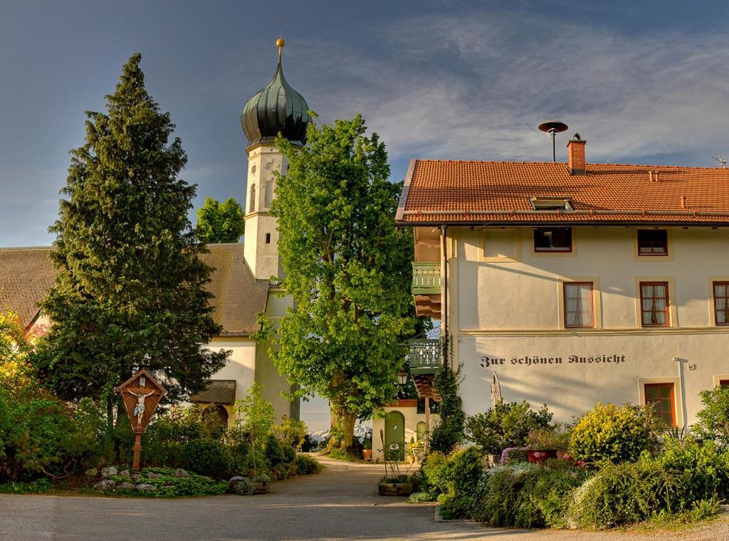 Hotel Zur Schonen Aussicht Фельдкирхен-Вестерхам Экстерьер фото